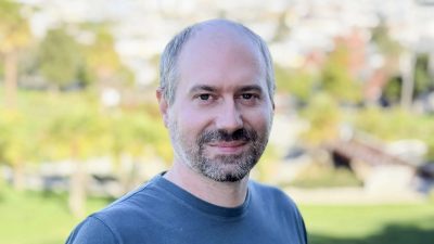 Former Google Executives Launch AI Operating System