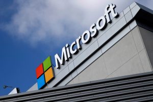 AI Gains Surprising Human-like Capabilities, Study Reveals